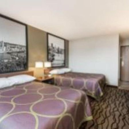 ซูเปอร์ 8 บาย วินด์แฮม เบดฟอร์ Hotel เบดฟอร์ด ภายนอก รูปภาพ
